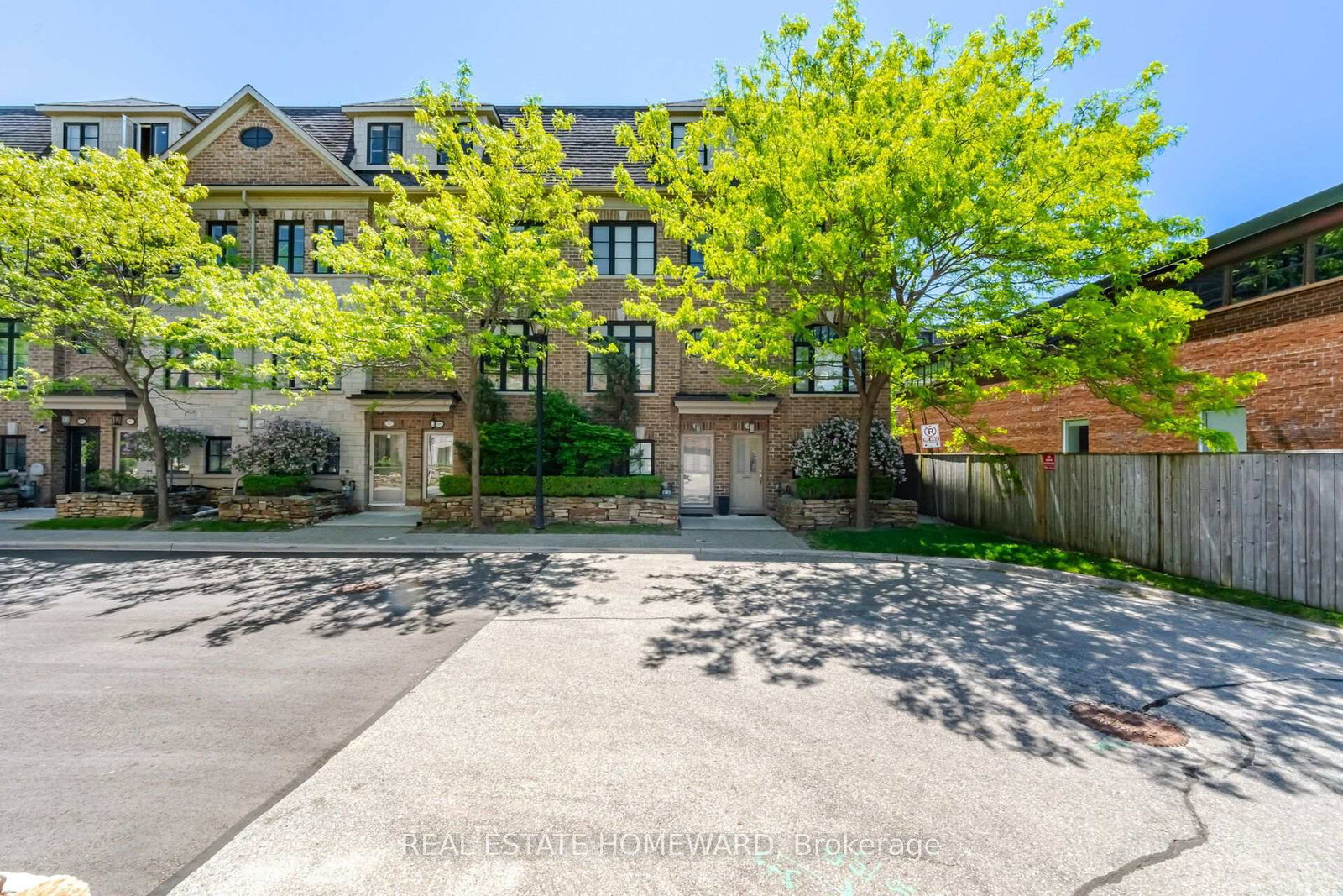 62-cormier-heights-toronto-etobicoke-ontario-w13784554
