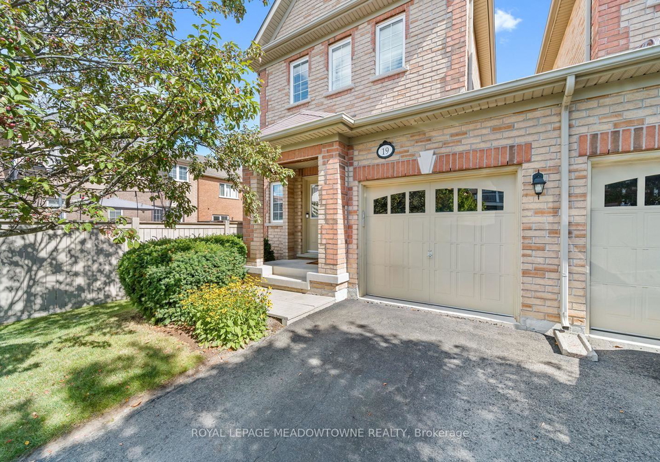 19-goldham-way-halton-hills-ontario-w13784600