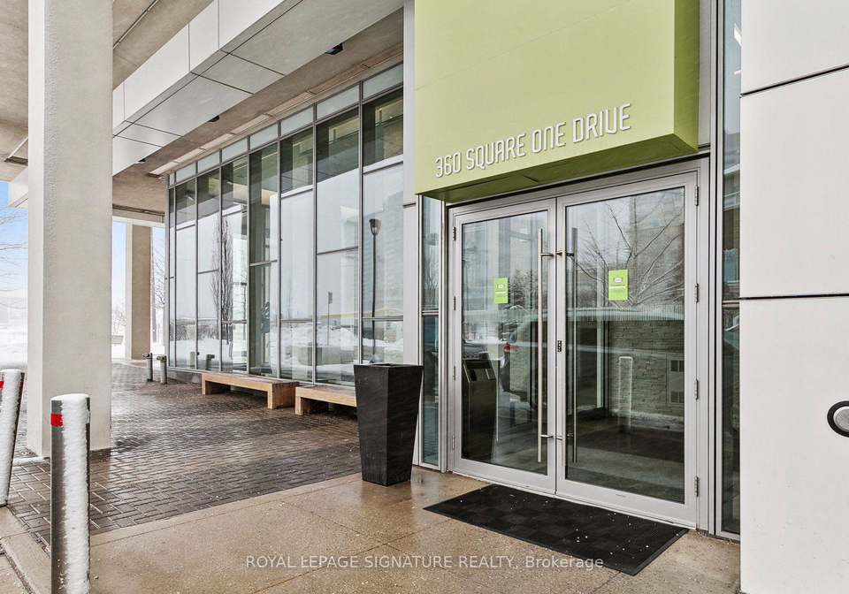 360-square-one-drive-mississauga-ontario-w13784768
