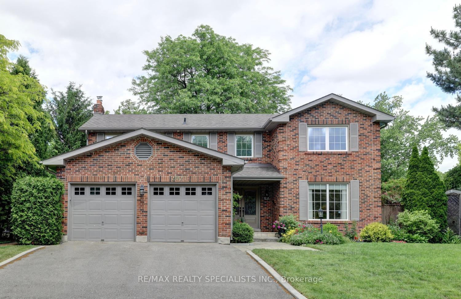 2021-shawanaga-trail-mississauga-ontario-w13784858