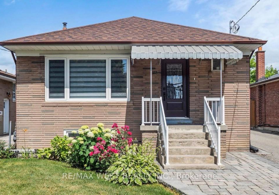 15-macleod-street-toronto-north-york-ontario-w13784906