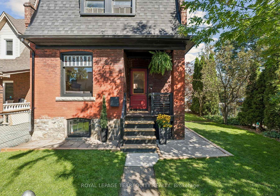 2-wright-avenue-toronto-toronto-ontario-w13785044