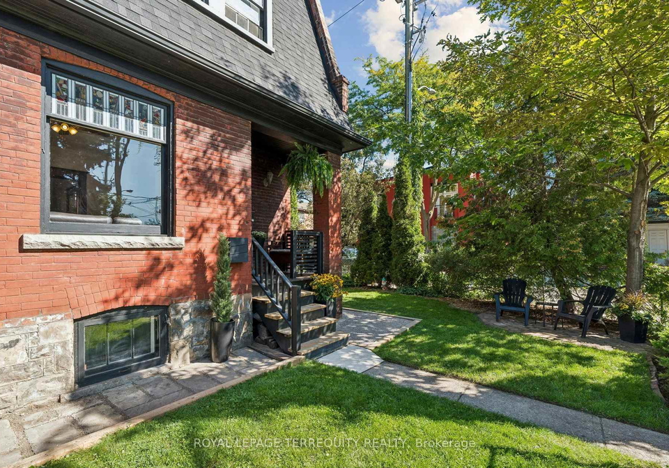 2-wright-avenue-toronto-toronto-ontario-w13785044