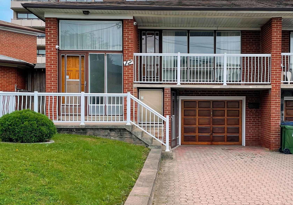 12-goldcrest-boulevard-toronto-north-york-ontario-w13785082