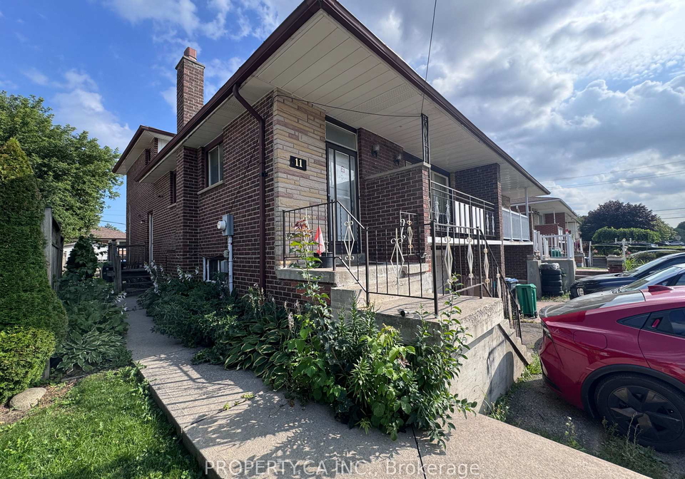 11-nancy-mccredie-drive-brampton-ontario-w13785092