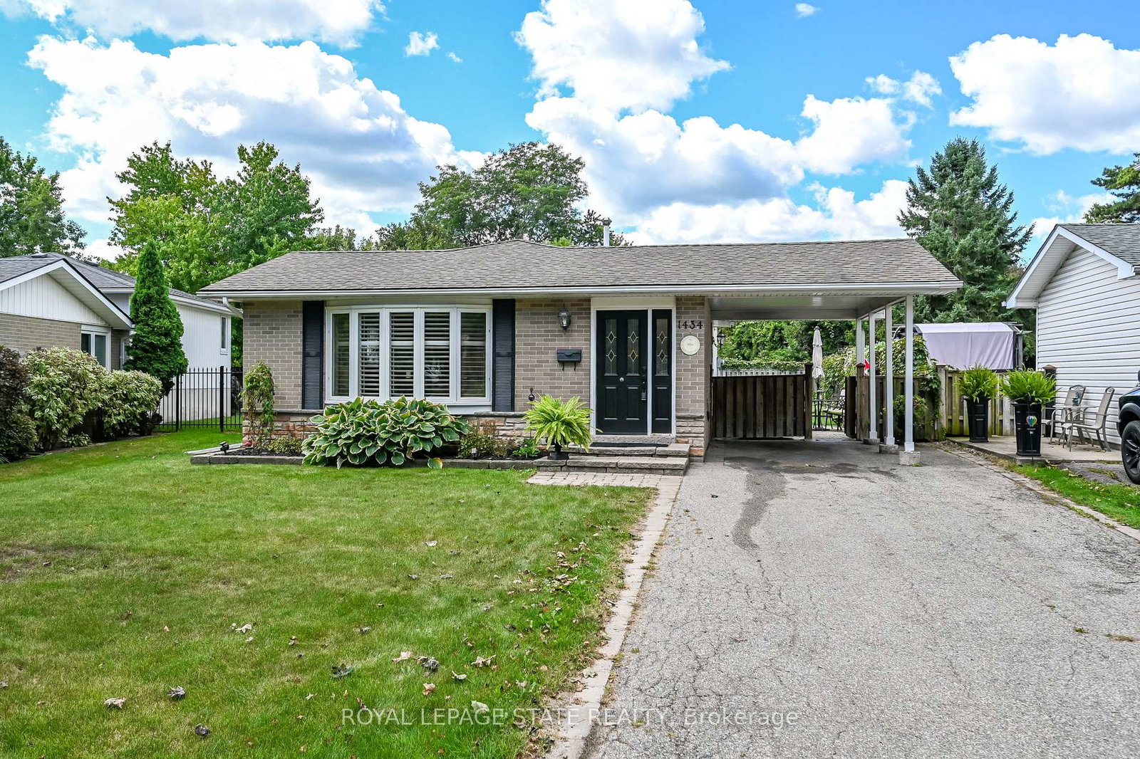 1434-dewbourne-crescent-burlington-ontario-w13785094