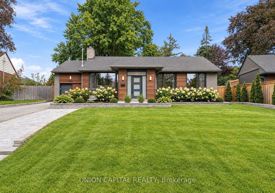 1563-skyline-drive-mississauga-ontario-w13785310
