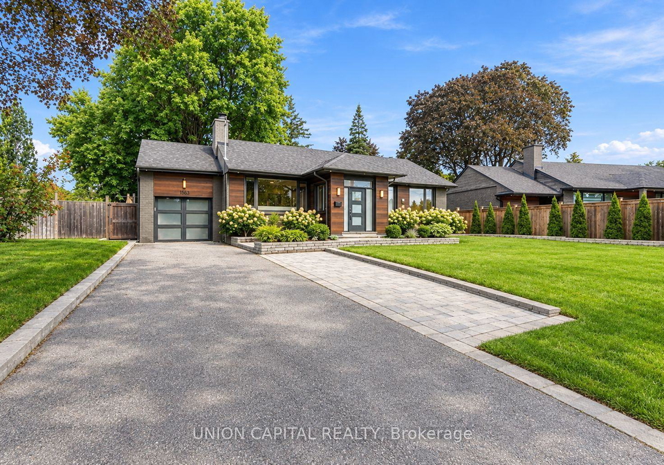 1563-skyline-drive-mississauga-ontario-w13785310