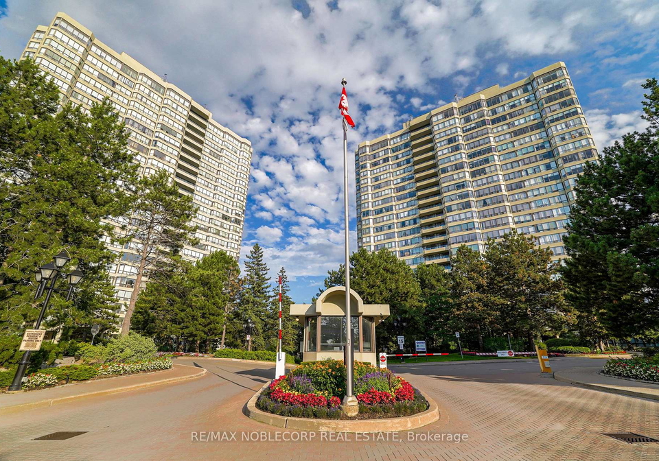 22-hanover-road-brampton-ontario-w13785404