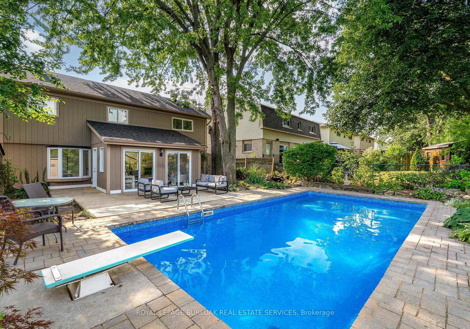 2161-devlin-drive-burlington-ontario-w13785688