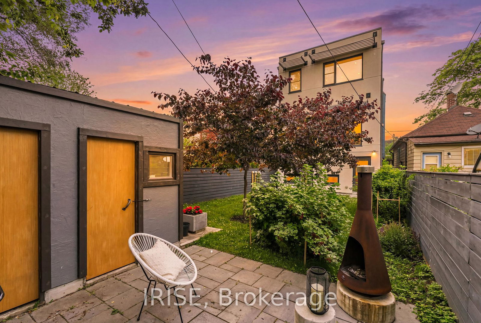 29-ash-crescent-toronto-etobicoke-ontario-w13785844