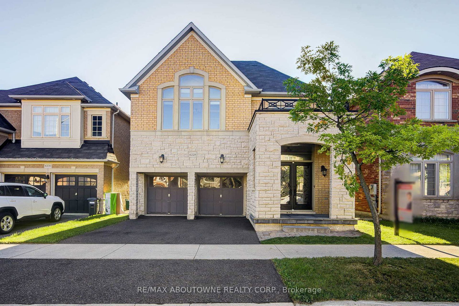 4228-fuller-crescent-burlington-ontario-w13785866
