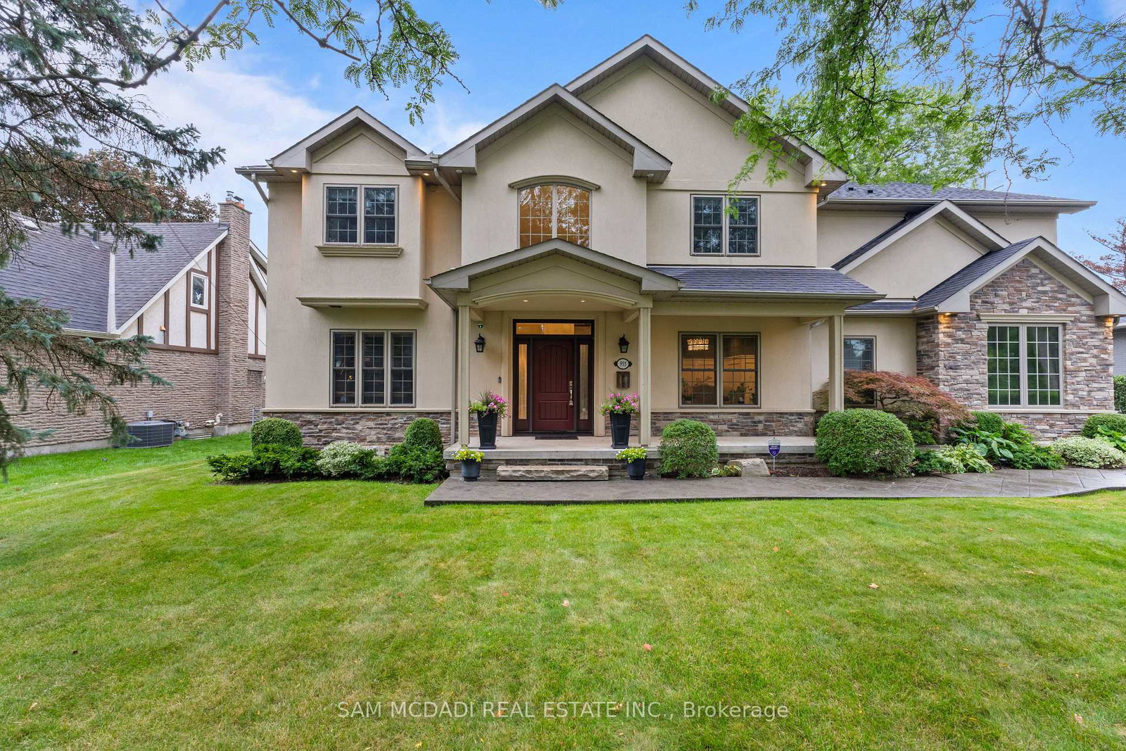 955-caldwell-avenue-mississauga-ontario-w13786076
