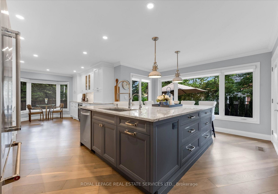 1075-mayfair-road-oakville-ontario-w13786142
