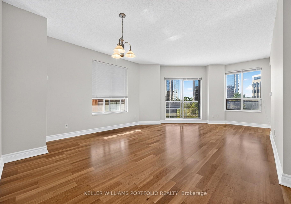 1-lomond-drive-toronto-etobicoke-ontario-w13786162