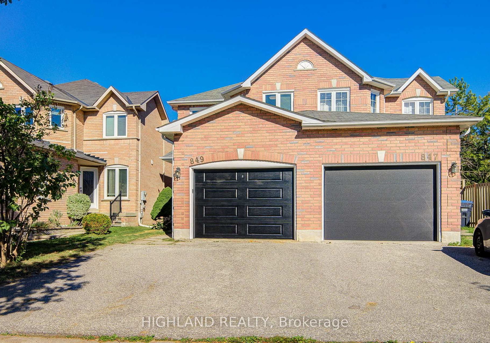 849-scollard-court-mississauga-ontario-w13786374