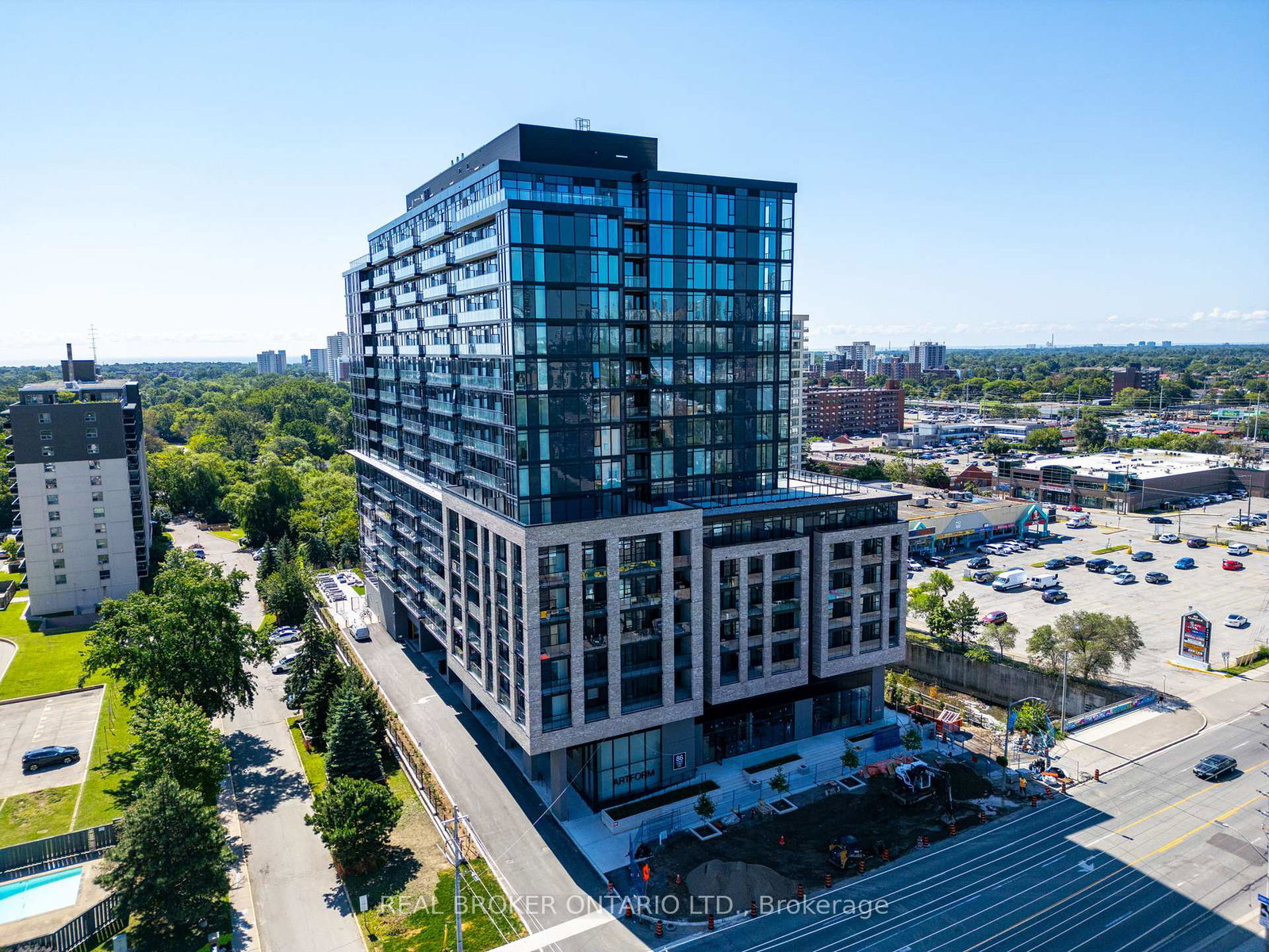 86-dundas-street-e-mississauga-ontario-w13786384
