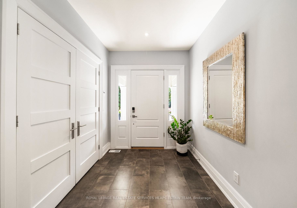 34-lambeth-road-toronto-etobicoke-ontario-w13786686