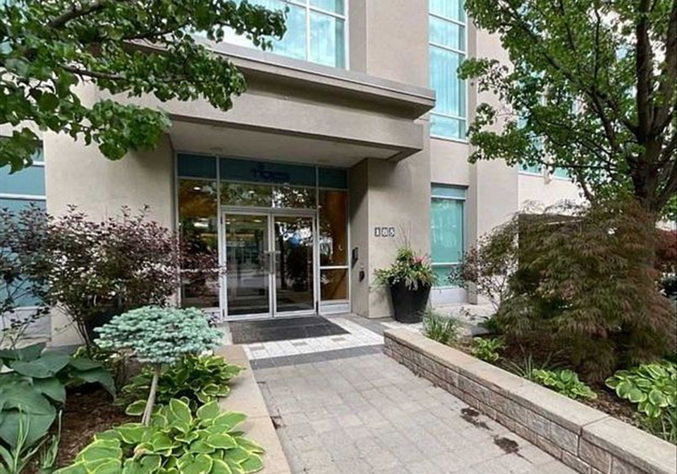 185-legion-road-n-toronto-etobicoke-ontario-w13786708