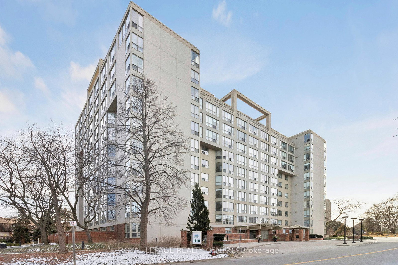 1110-walden-circle-mississauga-ontario-w13786718