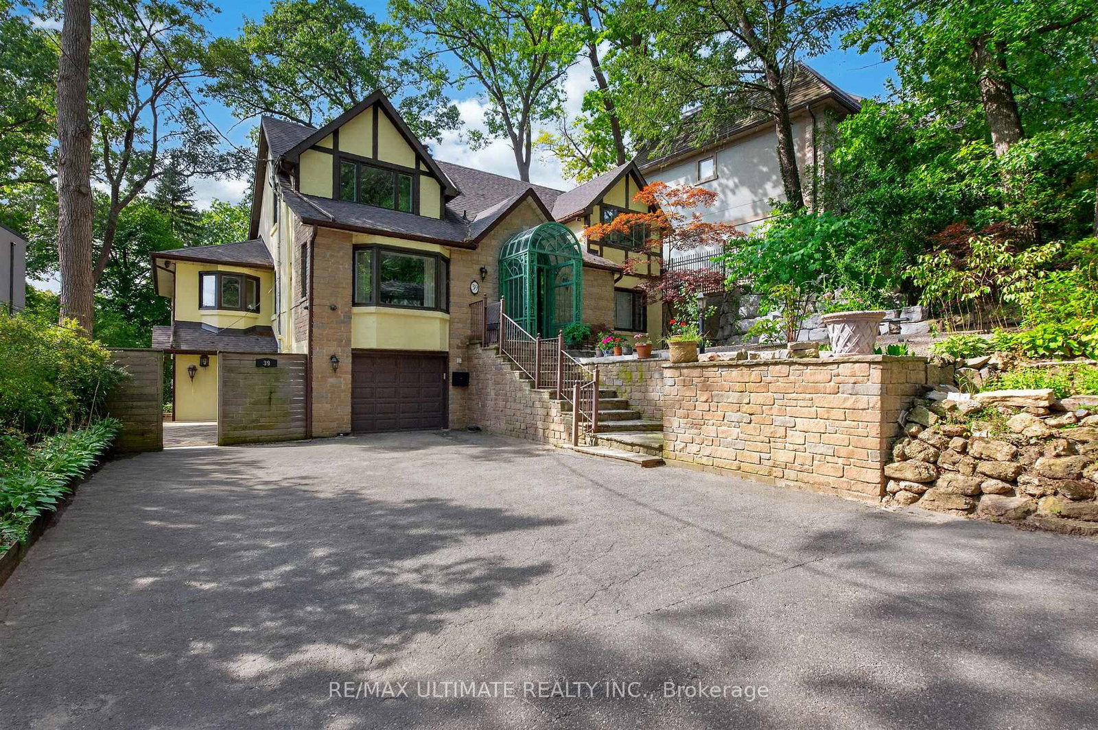 39-riverside-crescent-toronto-toronto-ontario-w13786748