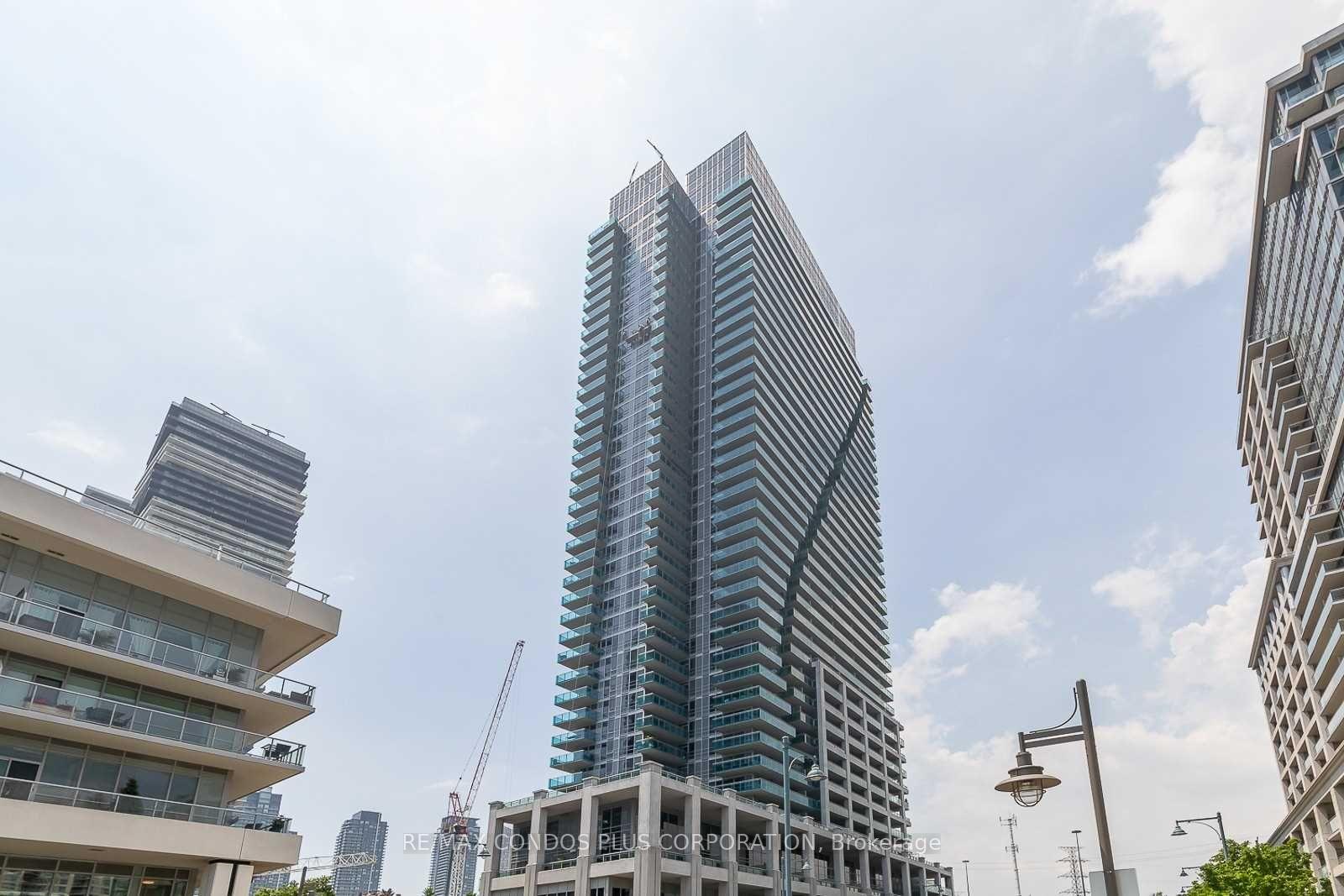 16-brookers-lane-toronto-etobicoke-ontario-w13786766