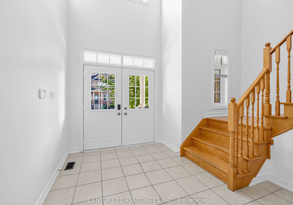 28-yellow-sorrel-road-brampton-ontario-w13786810
