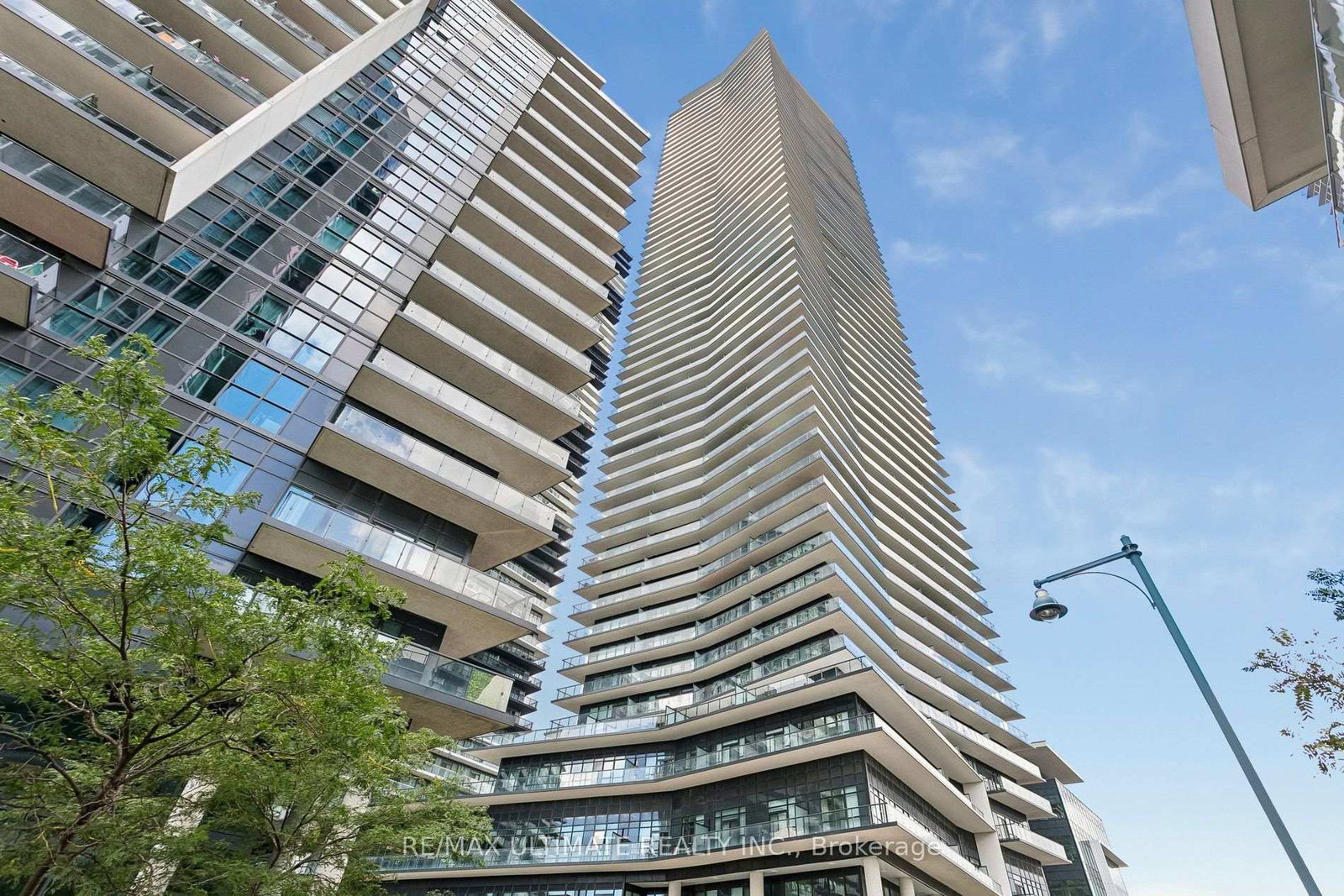 38-annie-craig-drive-toronto-etobicoke-ontario-w13787016
