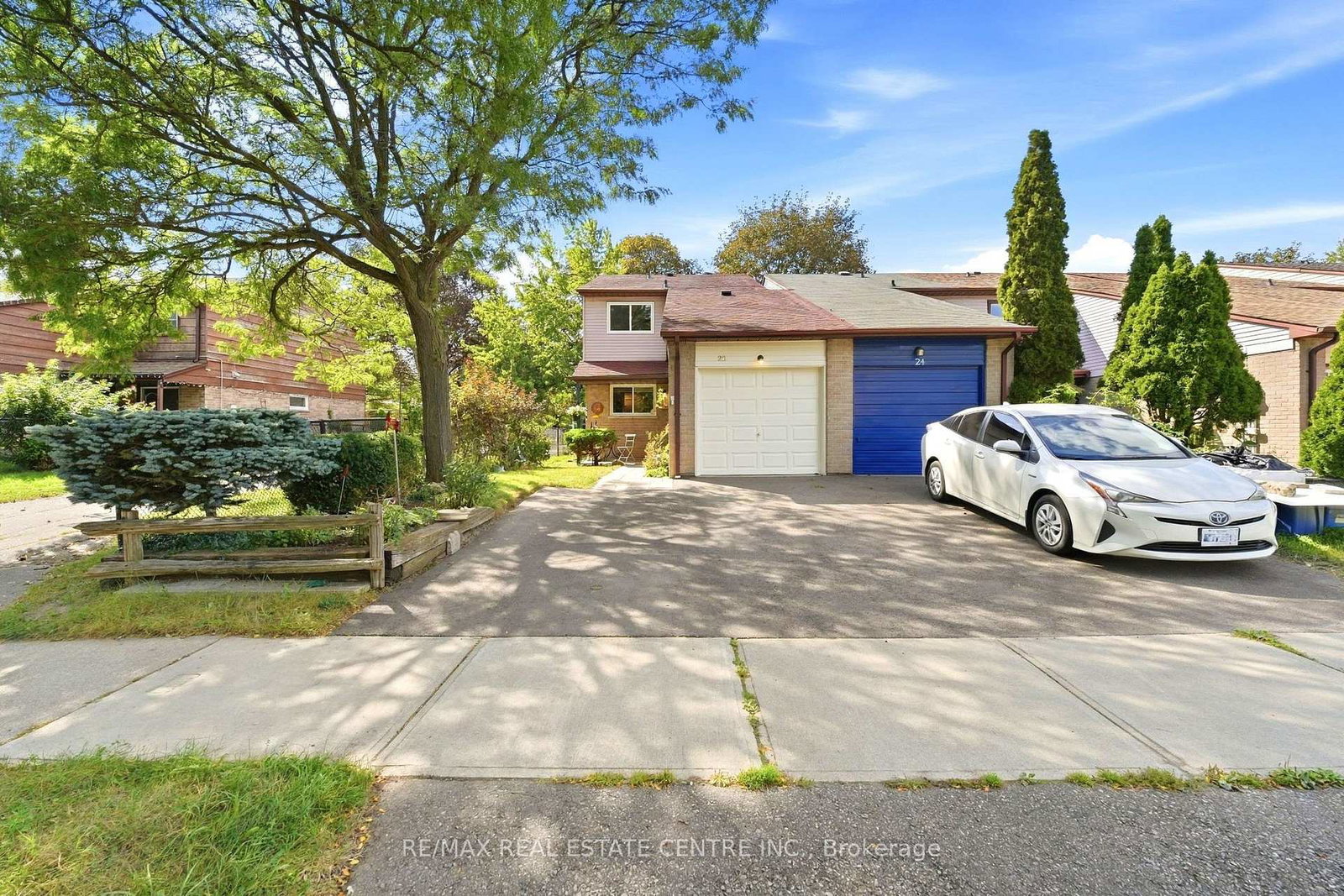 25-scottsdale-court-brampton-ontario-w13787396