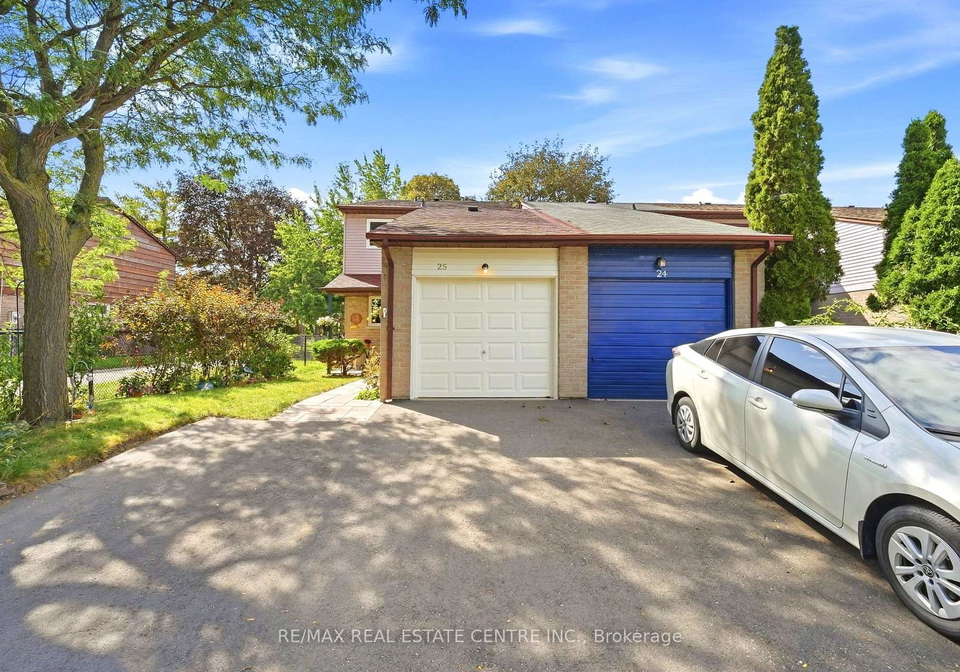 25-scottsdale-court-brampton-ontario-w13787396