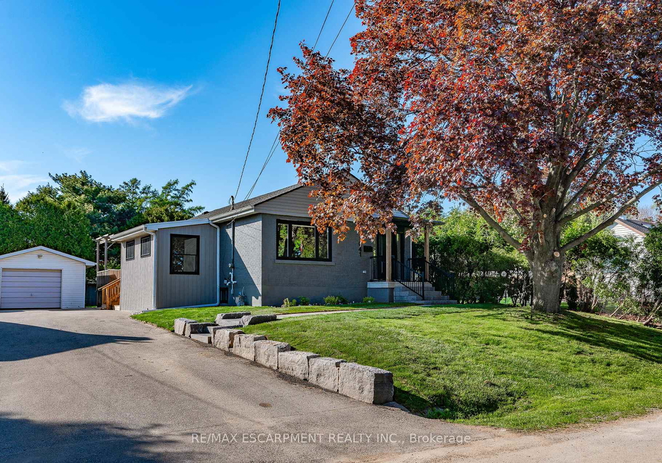 1041-shepherds-drive-burlington-ontario-w13787412
