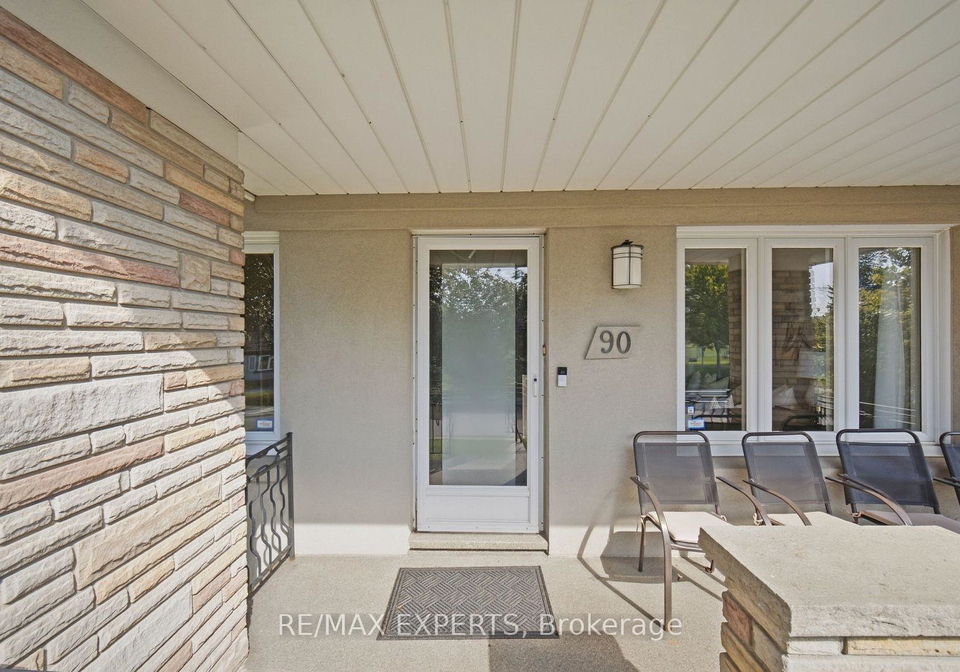 90-heathrow-drive-toronto-york-ontario-w13787724