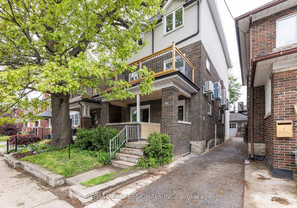 130-jane-street-toronto-toronto-ontario-w13787774