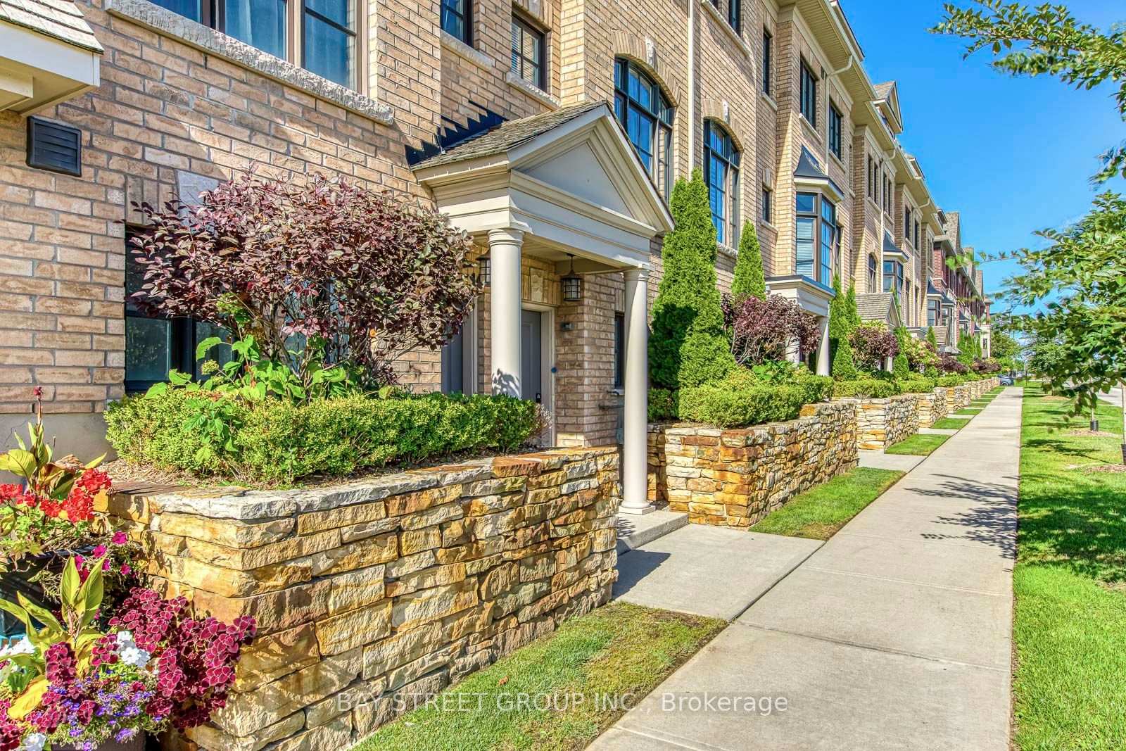 2172-trafalgar-road-oakville-ontario-w13787798
