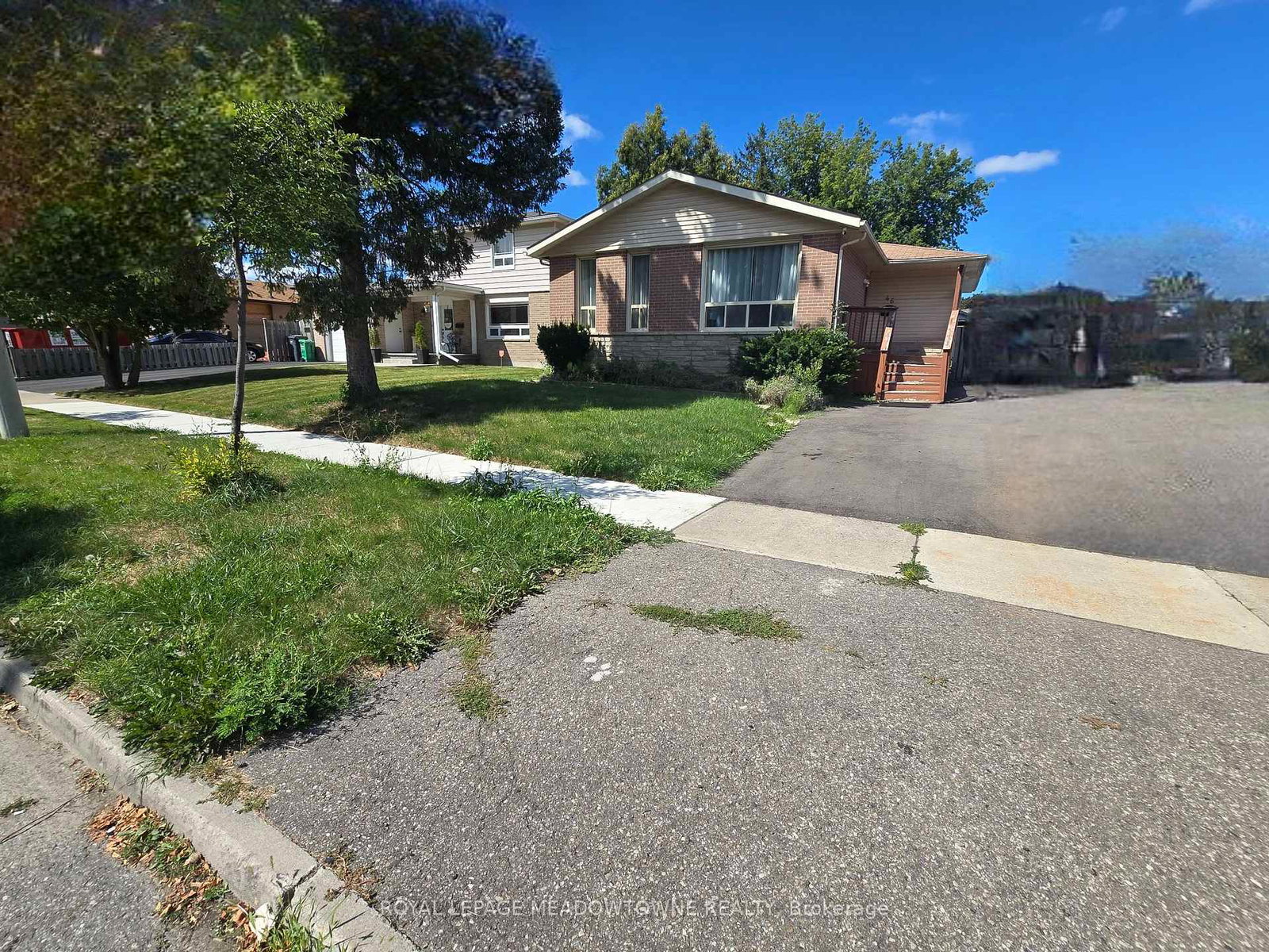 46-reigate-avenue-brampton-ontario-w13788424