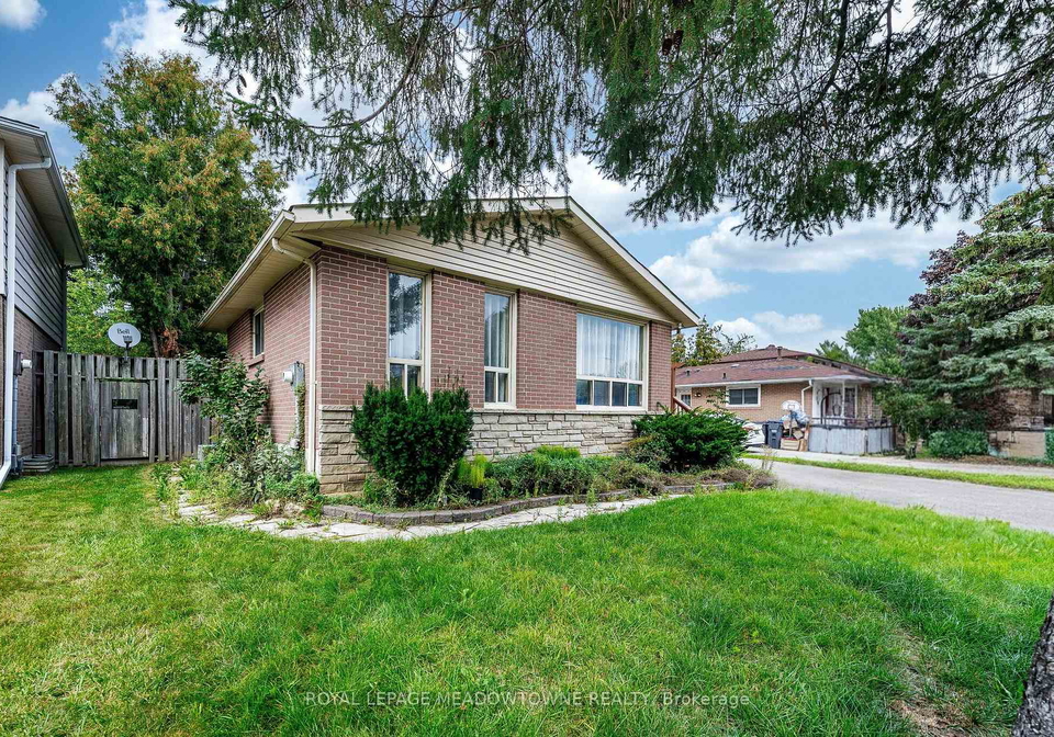 46-reigate-avenue-brampton-ontario-w13788424