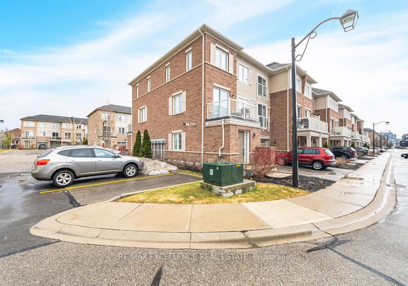 165-hampshire-way-milton-ontario-w13788432