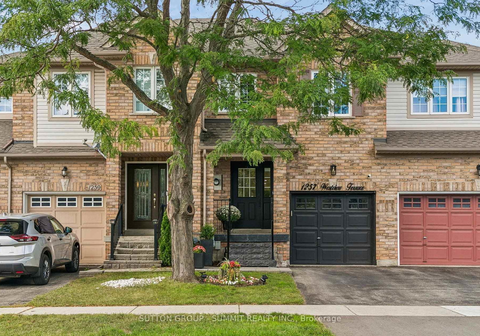 1257-westview-terrace-oakville-ontario-w13788484