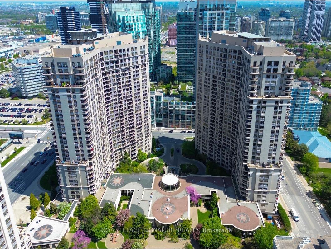 3880-duke-of-york-boulevard-mississauga-ontario-w13788668