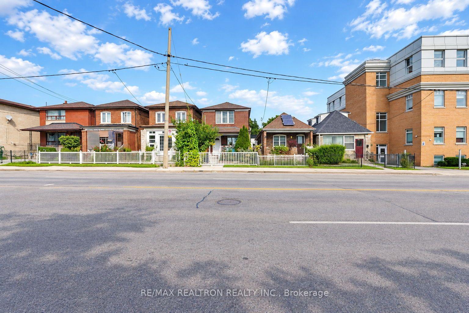 1657-keele-street-toronto-toronto-ontario-w13788682