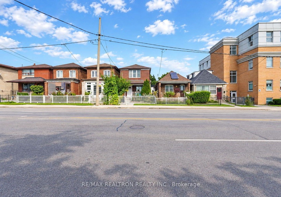 1657-keele-street-toronto-toronto-ontario-w13788682