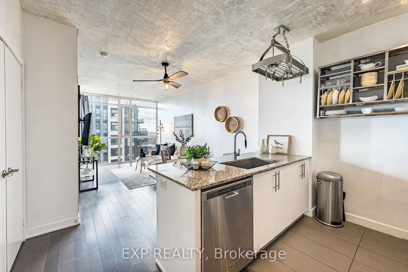 4099-brickstone-mews-mississauga-ontario-w13788686