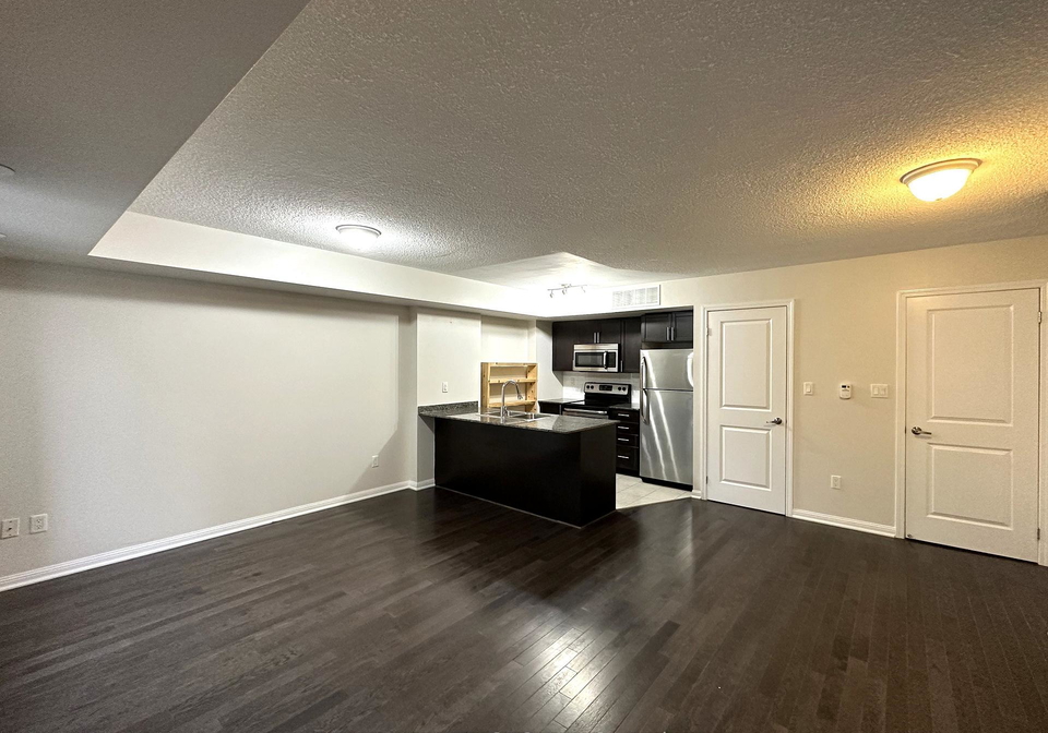 11-foundry-avenue-toronto-toronto-ontario-w13789042