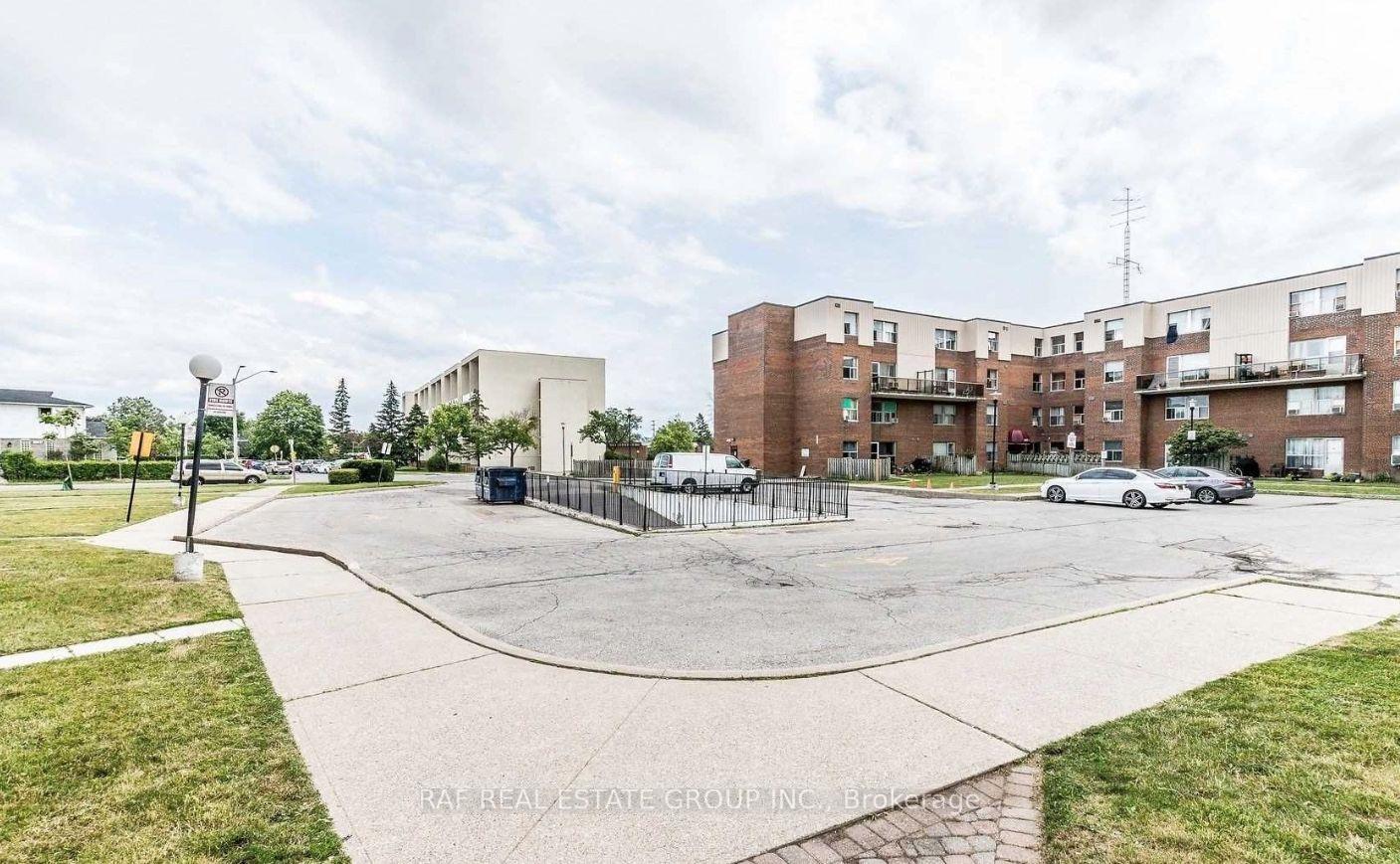 1055b-forestwood-drive-mississauga-ontario-w13789088