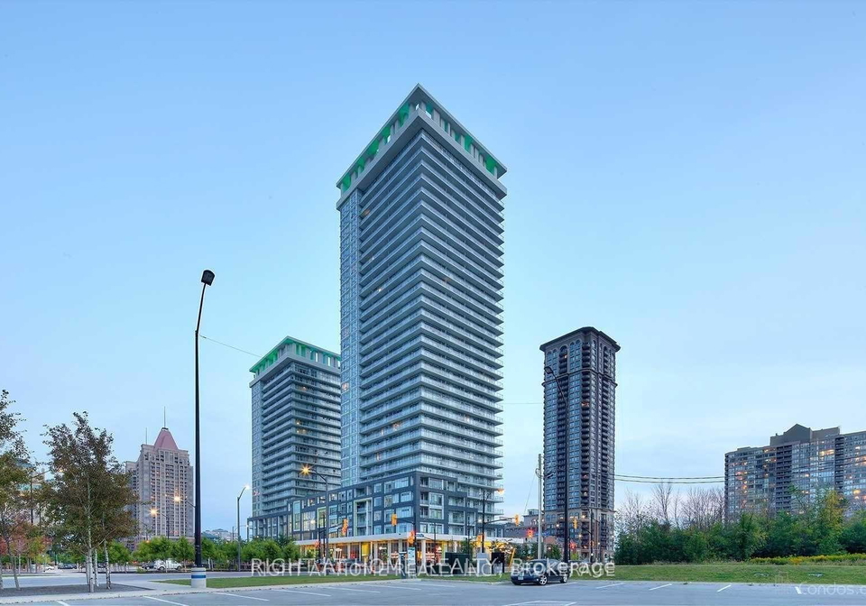 360-square-one-drive-mississauga-ontario-w13789146