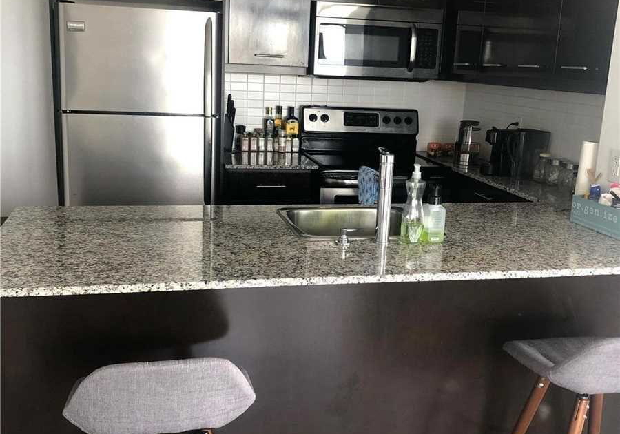 360-square-one-drive-mississauga-ontario-w13789146