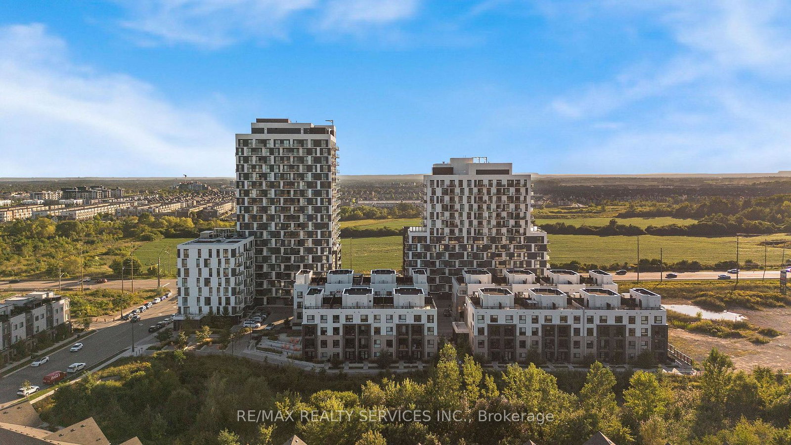 345-wheat-boom-drive-oakville-ontario-w13789350