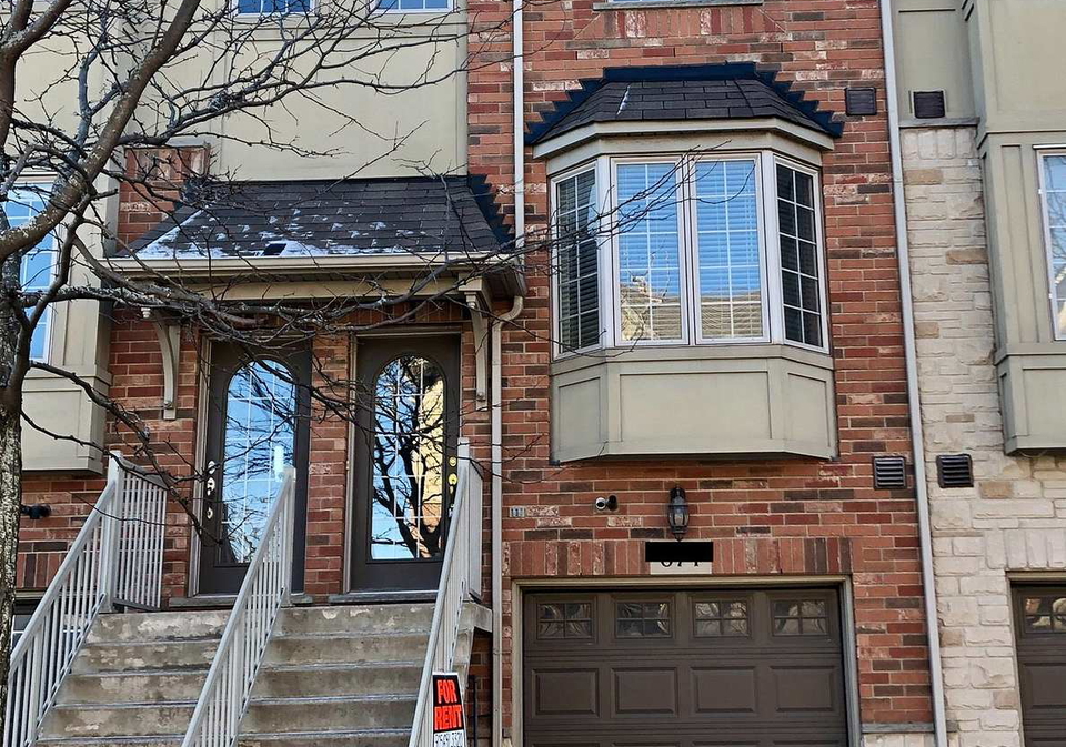 674-rowley-common-burlington-ontario-w13789422