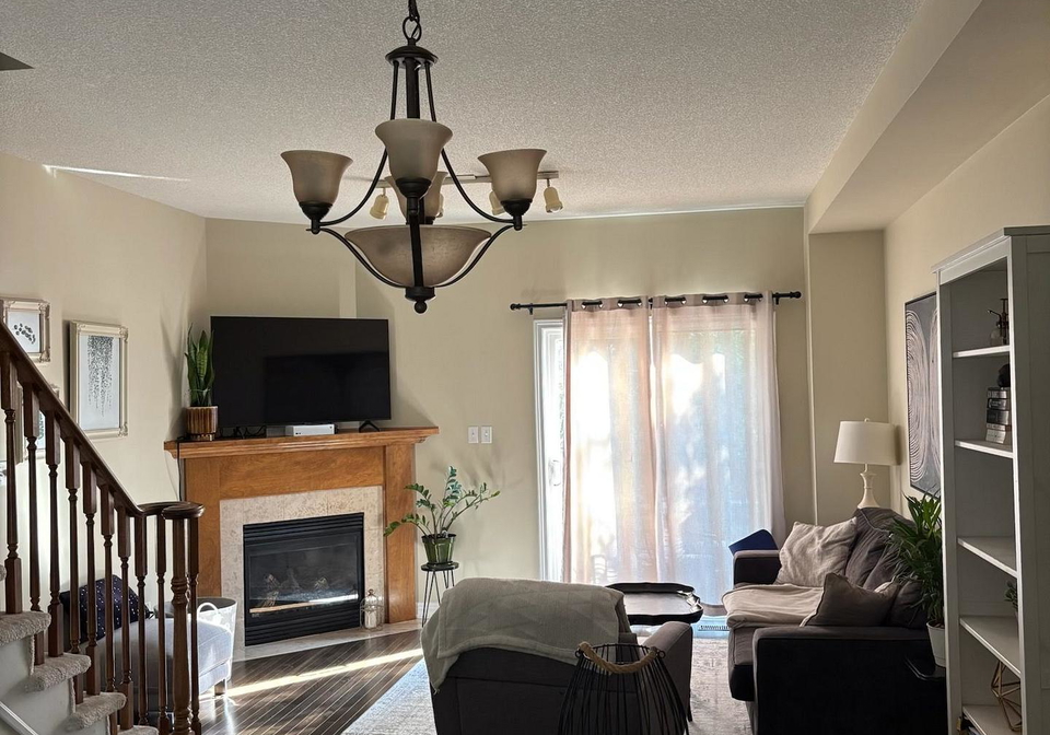 674-rowley-common-burlington-ontario-w13789422
