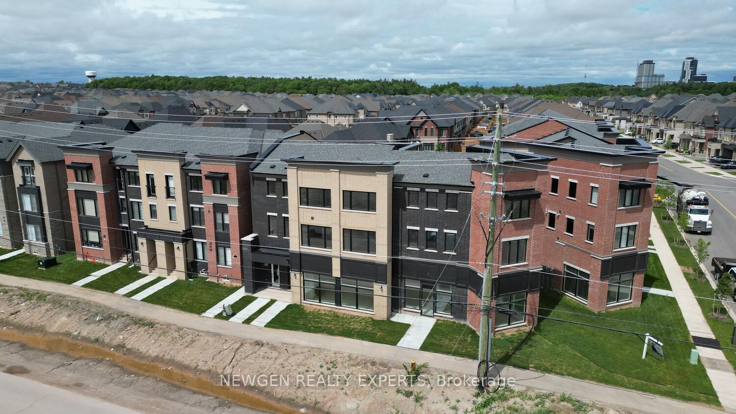 3299-sixth-line-oakville-ontario-w13789526